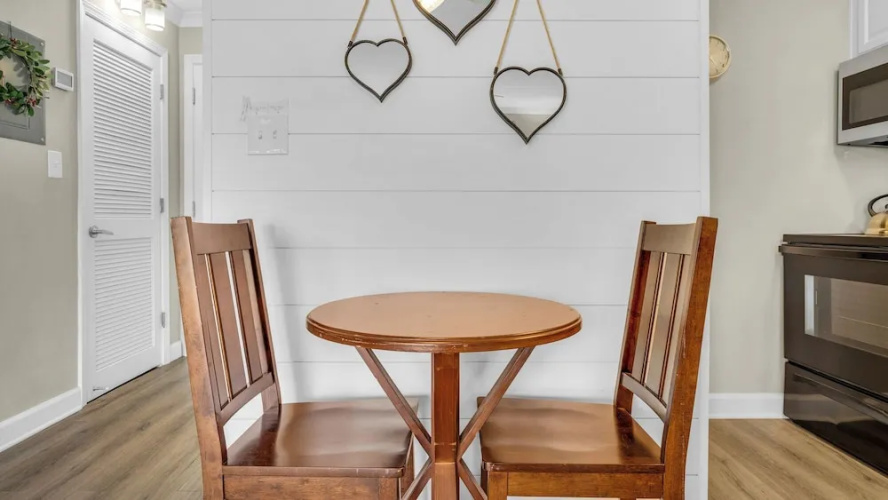 Destin Studio With Resort Amenities and Private Beach Access