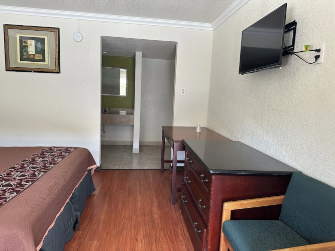 Regency Inn Fresno
