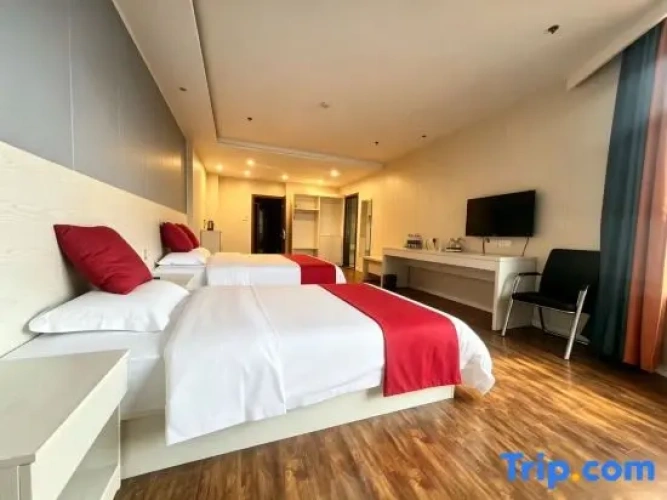 Standard Twin Family room