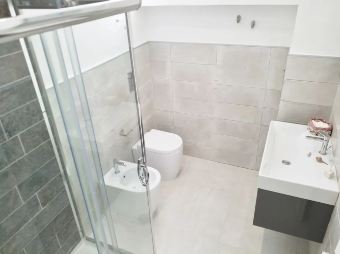 2 Bedrooms Basement Apartment
