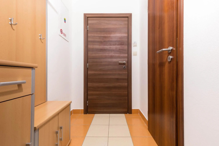 Apartment House Kamzík 9