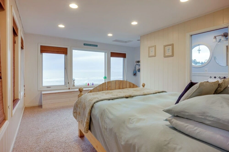 3 Bedrooms Cottage