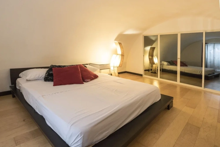 2 Bedrooms Apartment with balcony
