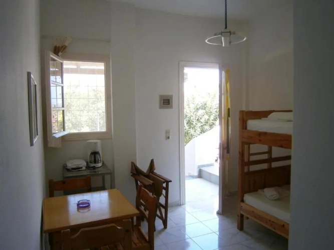 1 Bedroom Apartment with garden view