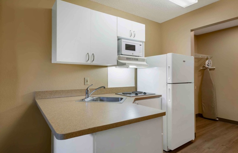 Extended Stay America St. Petersburg Clearwater Executive Dr. photo 25