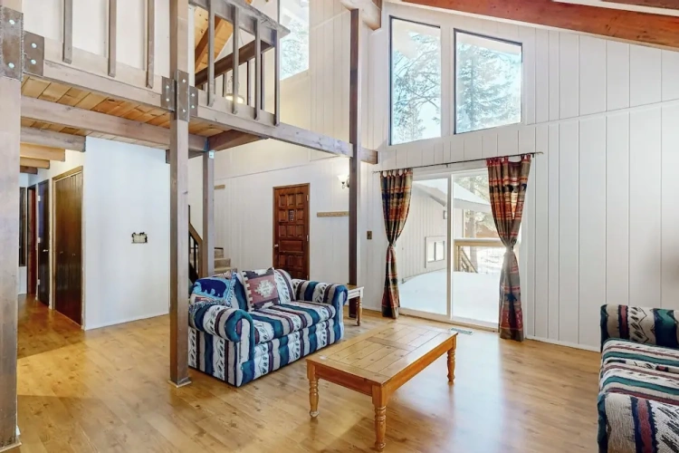 2 Bedrooms Cottage