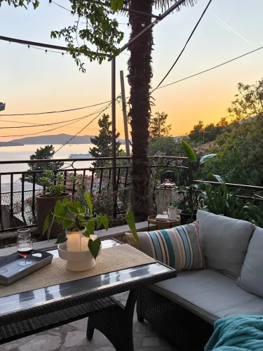 2 Bedrooms Apartment with balcony