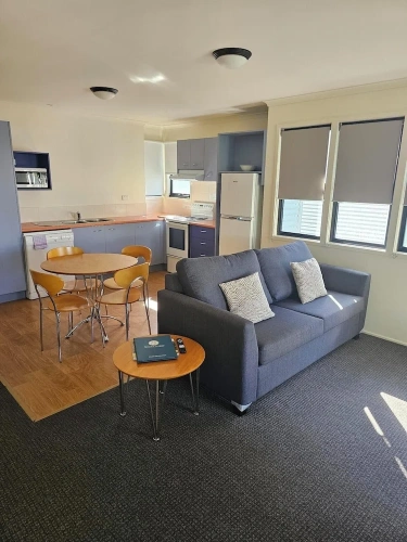 2 Bedrooms Cottage with balcony
