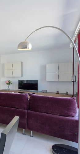 Unique Rentals - Stylish Seafront Duplex