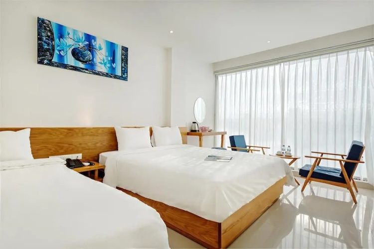 Diamond Hotel