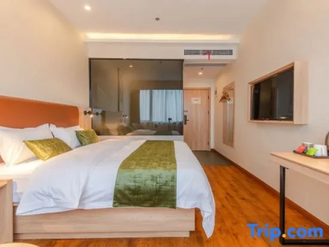 Standard Double room with view