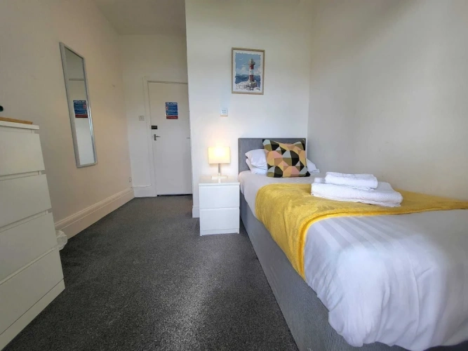 Classic Single room with balcony and with sea view