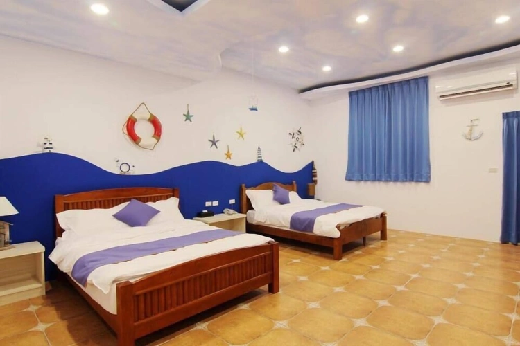 Superior Quadruple room