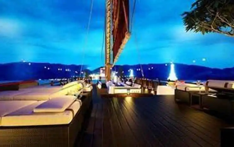 Emperor CruisesOver view