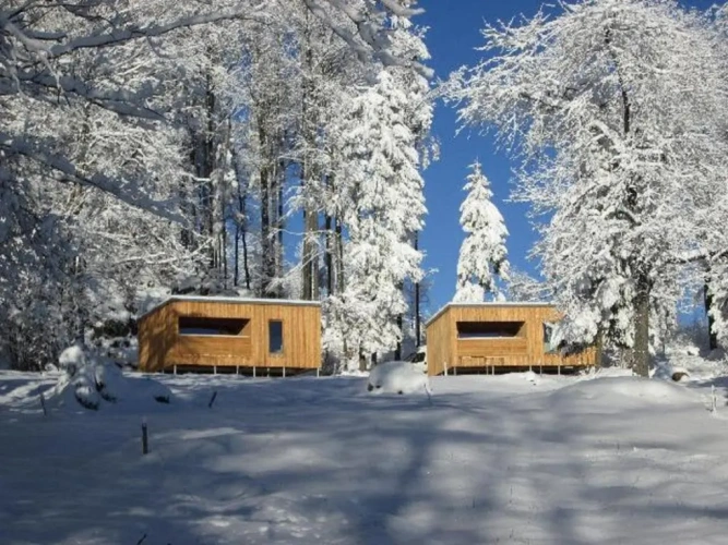 3 Bedrooms Cottage