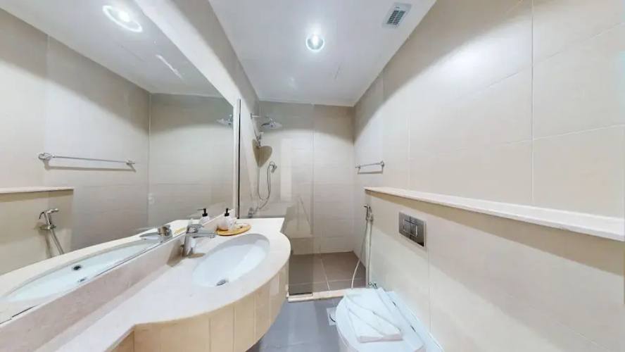 JVC - Villa 3 in Dubai