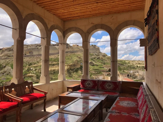 RZA Cave Hotel