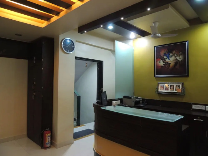 Hotel Pavitra