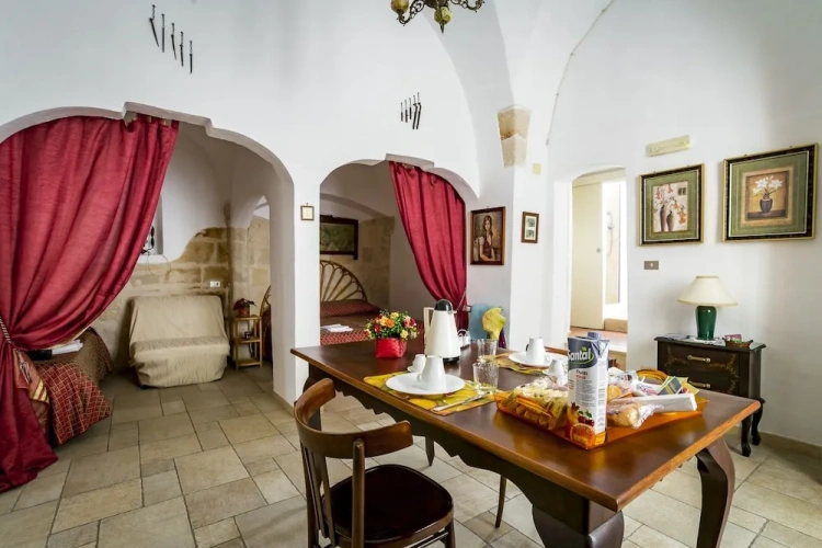 Standard Quadruple Family Attic room
