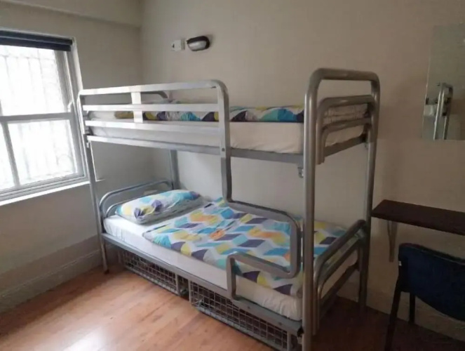 Brú Bar & Hostel