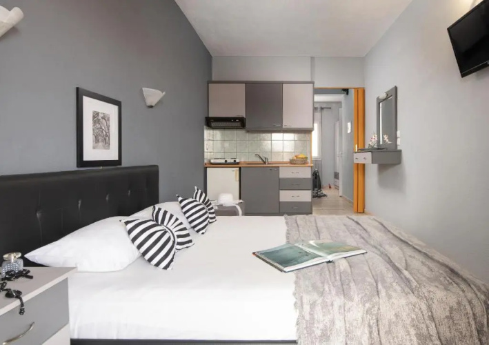 House Toula Elegant