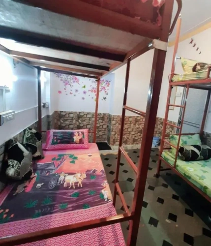 Bed in Dorm