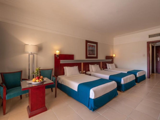 Premium room with pool view