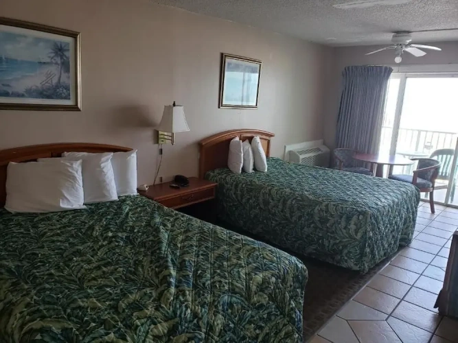 Standard room with ocean view