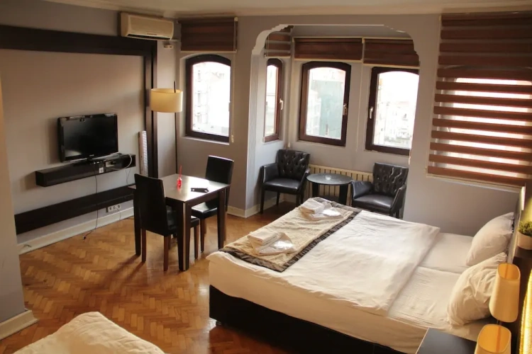 1 Bedroom Standard Quadruple Club room