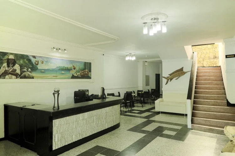 Hotel Sol Inn - Santa Marta