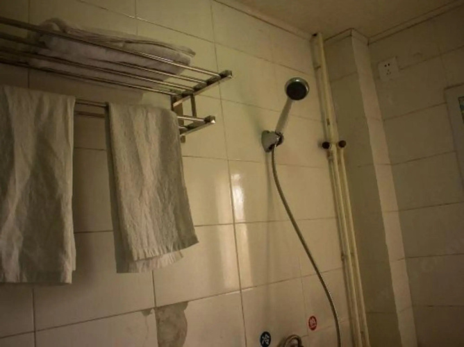 Huaxiang Hotel