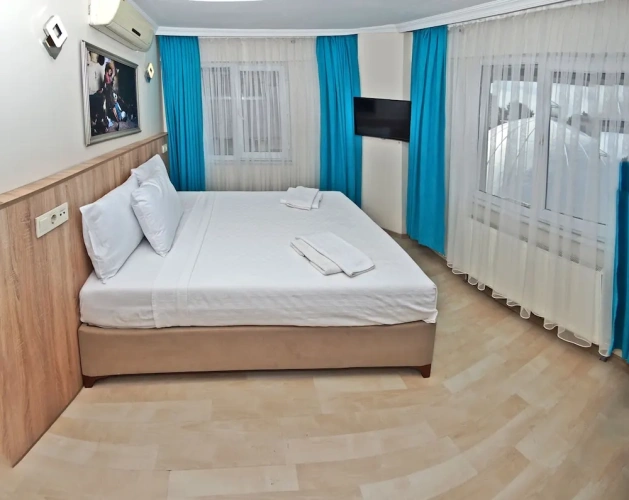 Standard Double room with city view