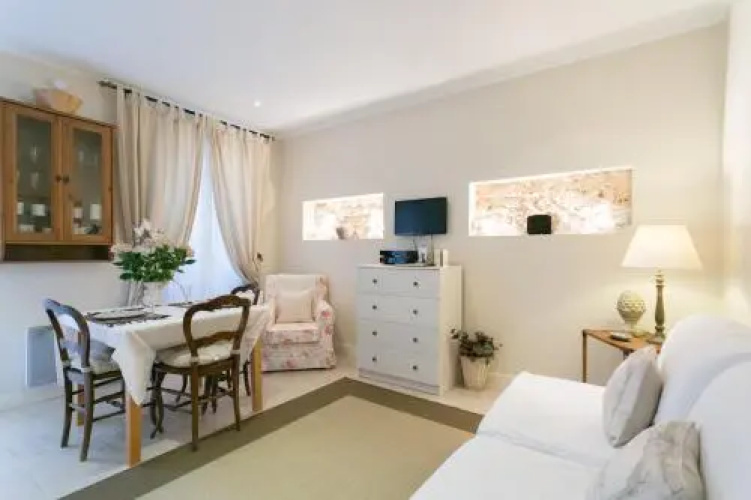 Quartier Latin Apartments