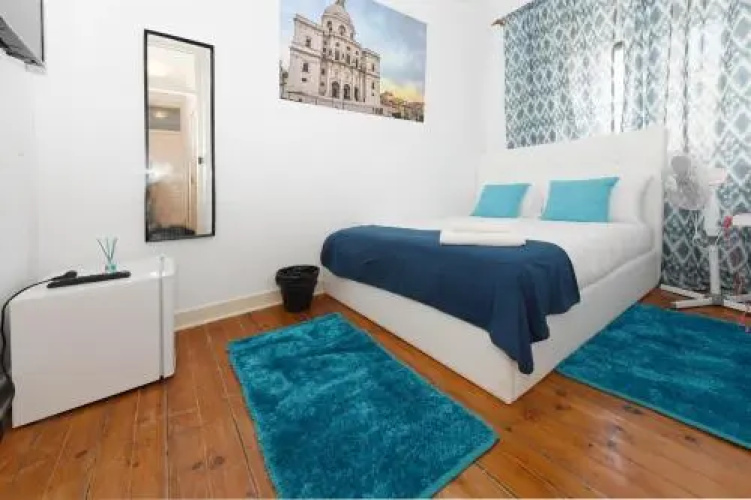 7 Mares Hostel