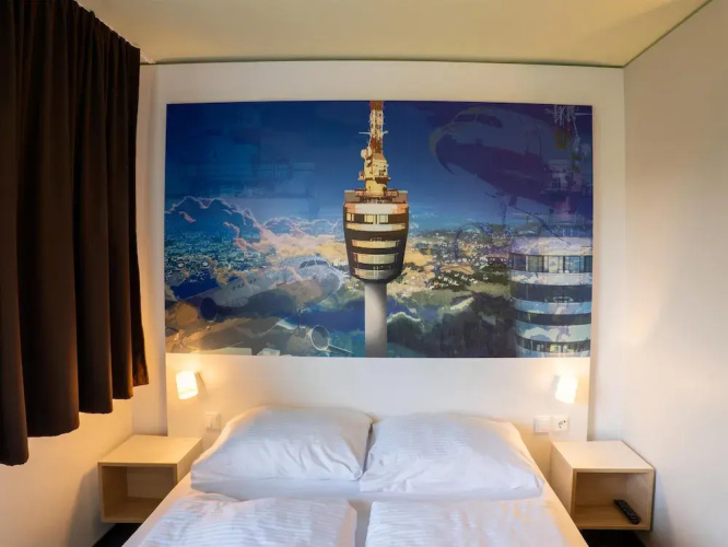 B&B HOTEL Stuttgart-Airport/Messe