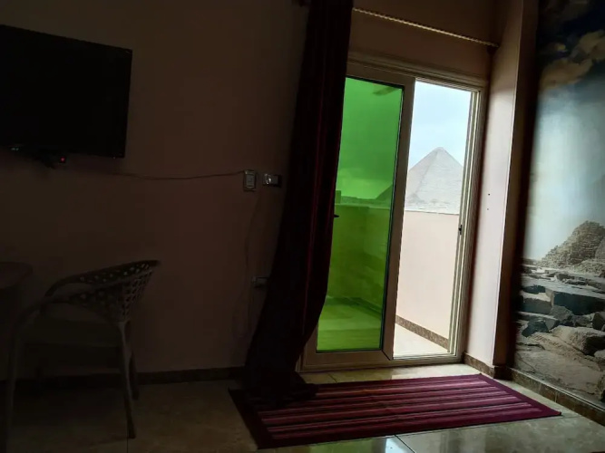 Pyramid Stars Inn