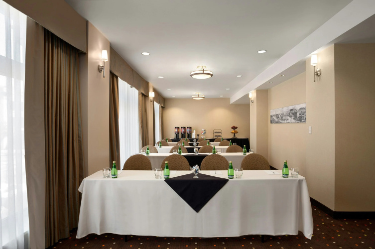 Hampton Inn & Suites Ogden photo 16
