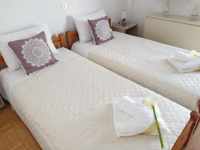 Great Sea-view 2BD Apartment @ Paros