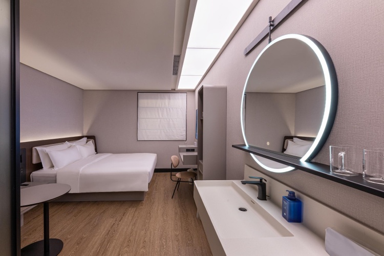 Superior Twin room with view