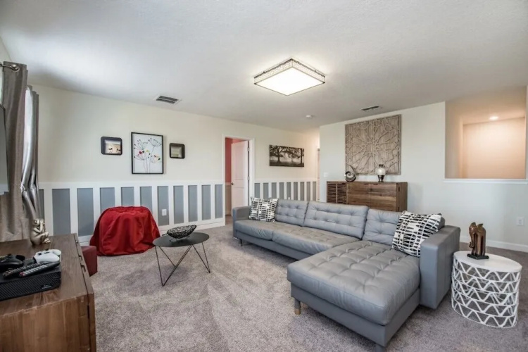 6-Bedroom Villa in Four Corners 1409RF