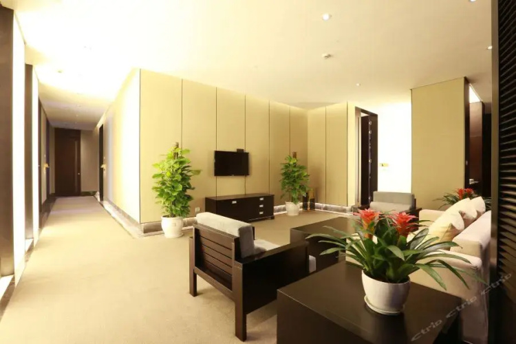 Fengqi Hotel