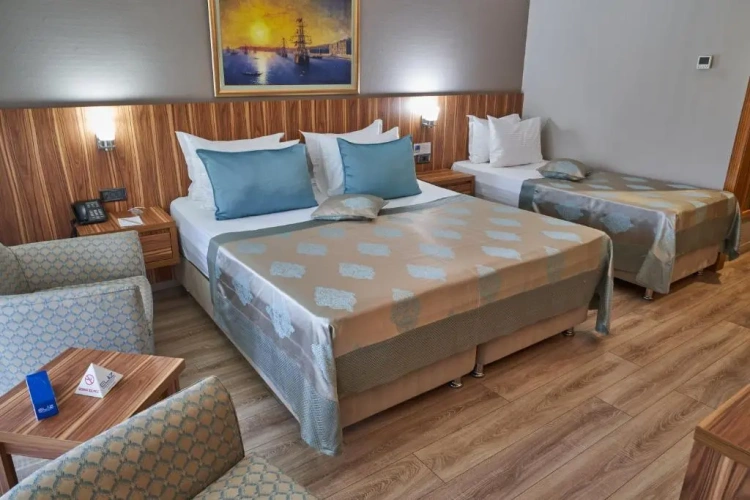 Superior Triple room