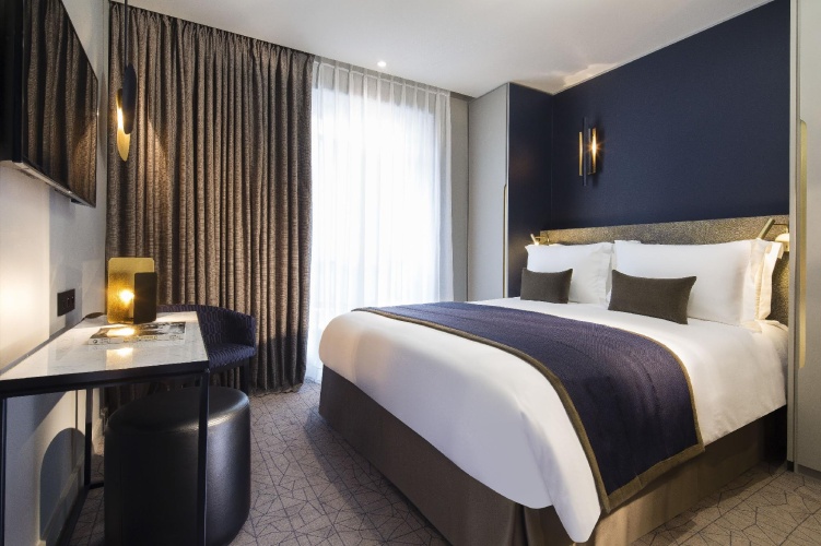 Deluxe Double room with view