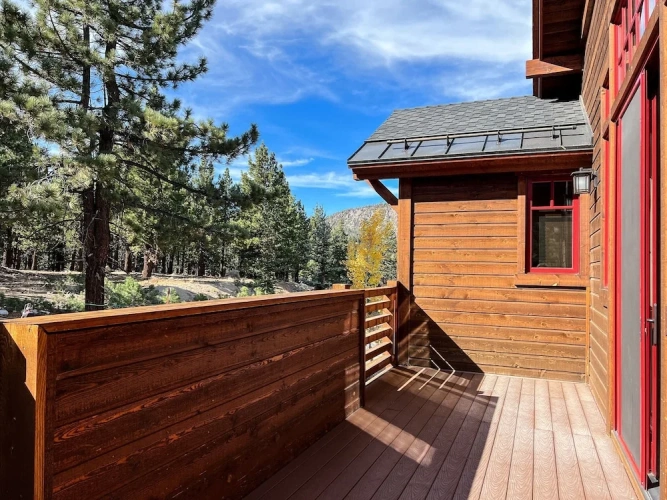 4 Bedrooms Cottage