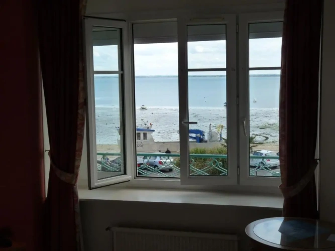 Standard Double room with sea view
