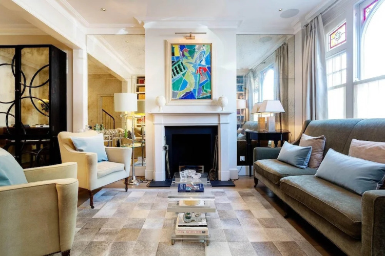 Veeve - Opulence and Elegance