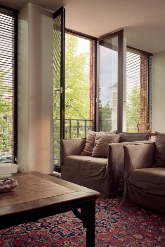 Executive Quadruple Suite with canal view