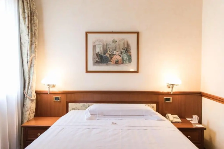 Economy room