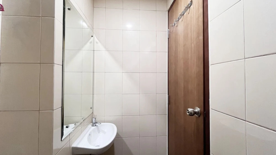 Compact Studio Room Apartment Vida View Makassar