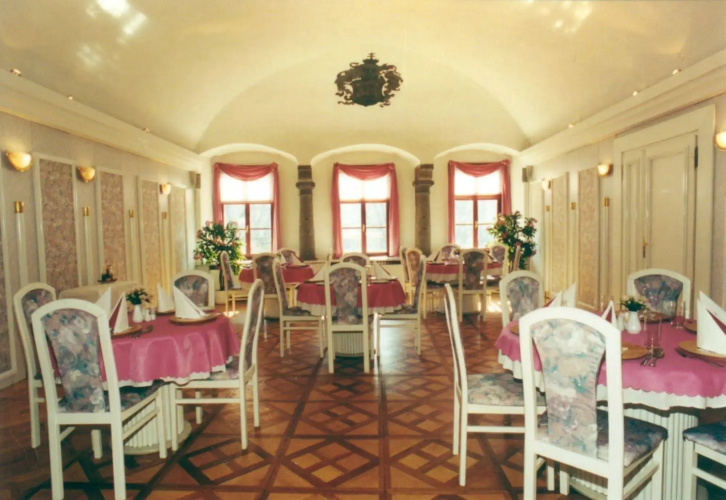 Stela